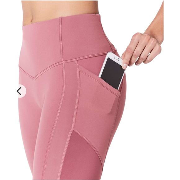 EUC Lululemon All The Right Places Crop II *23" Moss Rose, Misty Merlot? size 6 - Picture 3 of 8